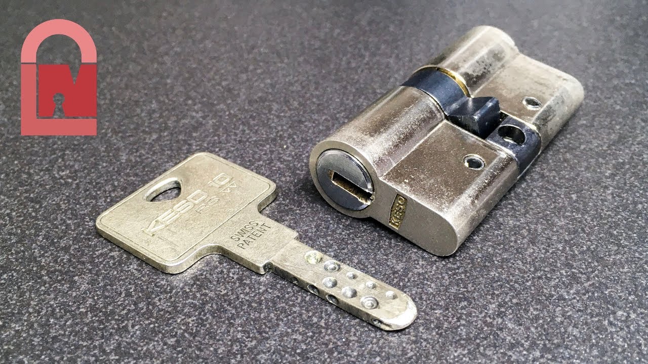 KESO 10 RS Tri-Axis Dimple Lock Picked