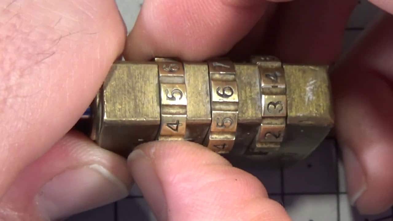 695 DECODIFICACIÓN DE UN PEQUEÑO CANDADO ABUS 165/30 eng sub