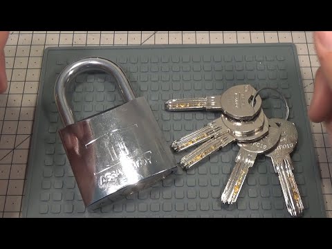 773 CANDADO TESA CL55 CON CILINDRO TD60 GANZUADO Y DESMONTADO