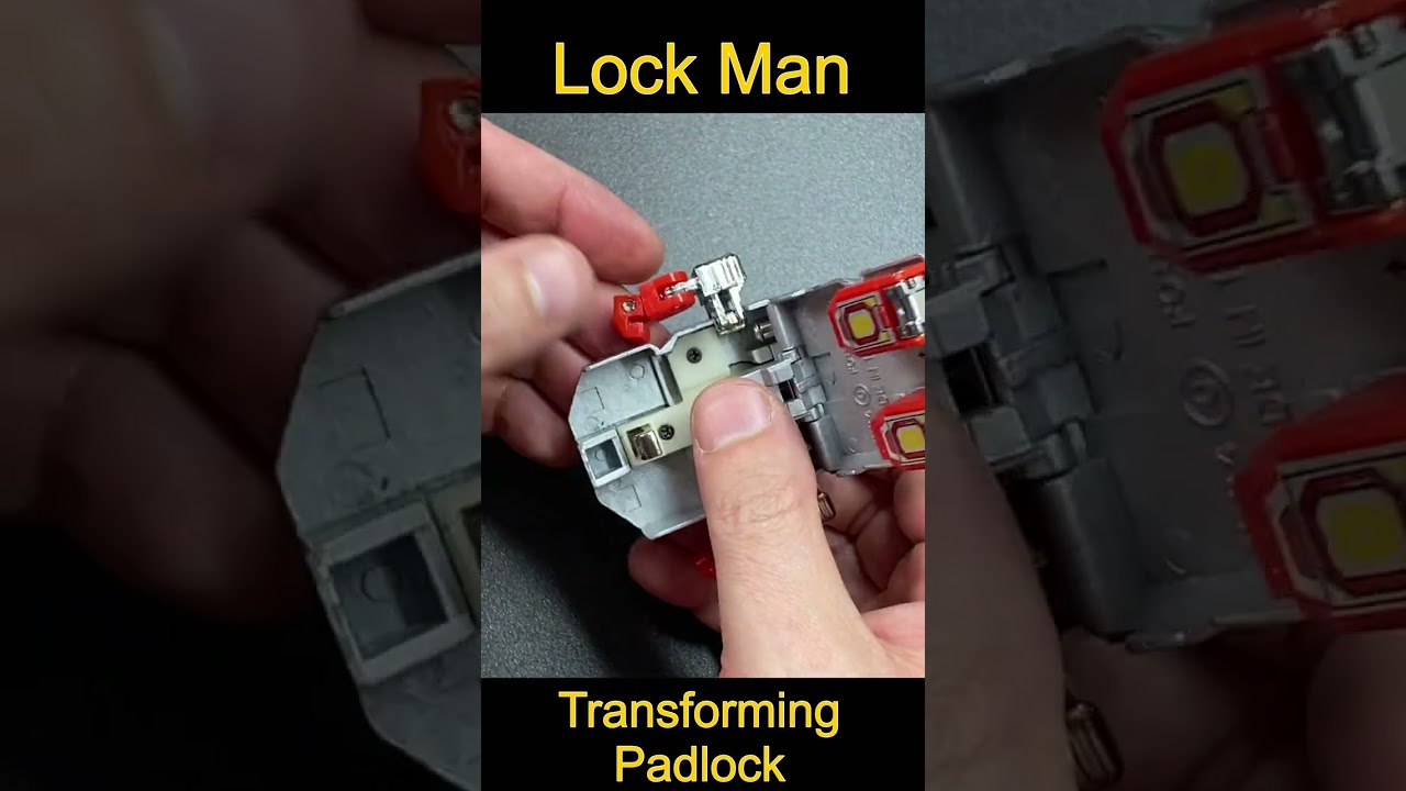 Lock-Man Vintage Transforming Padlock