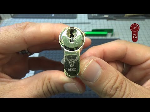 1057 M&C MATRIX DOS ESTRELLAS SKG GANZUADO Y DESMONTADO  sub eng
