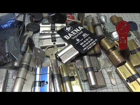 1194 EXPECTACULAR PAQUETE DE CERRADURAS DE BAENA SEGURIDAD  sub eng