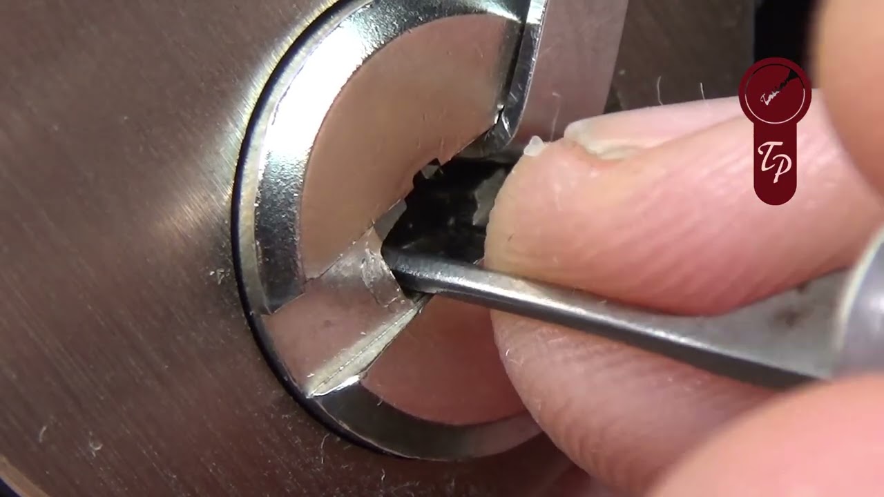 1263 BONITO CILINDRO MULTIPUNTO "DOM DAS" GANZUADO Y DESMONTADO  sub eng
